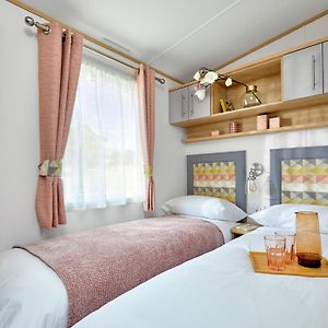 Mobile Home 2